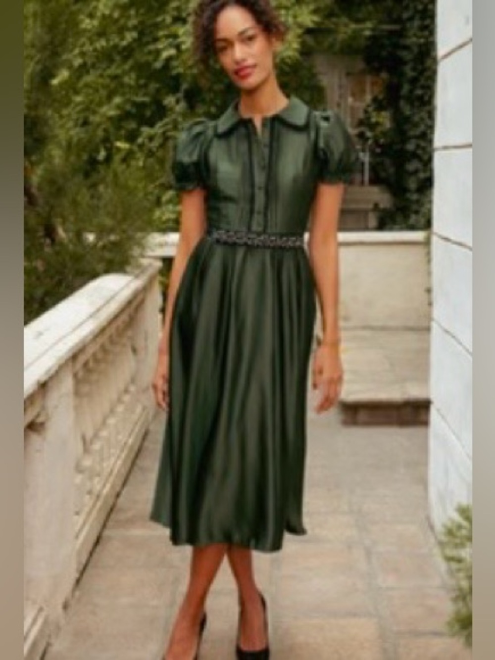 Ivy City Co Sophia Dress in Green Satin